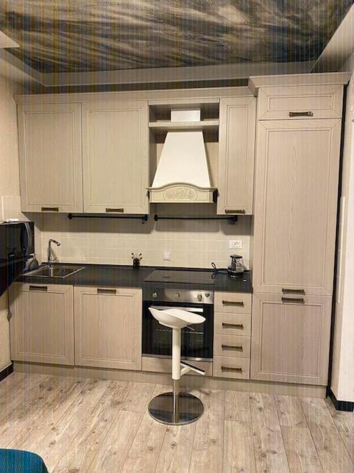 Solo 1 Da Letto Con Angolo Cottura Completo E Bagno Tutto Ad Uso Esclusivo Max 2 Persone Appartamento Padova